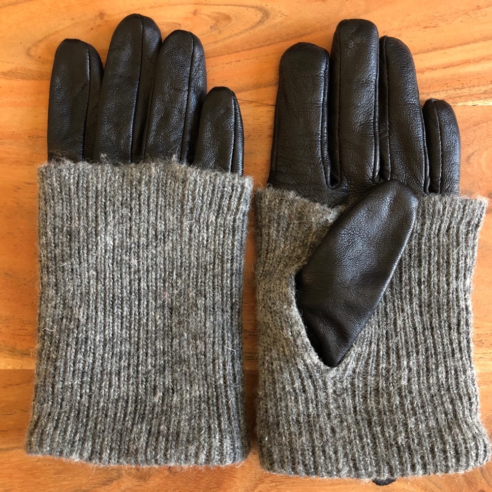 Urban Outfitters Leather Sweater Gloves